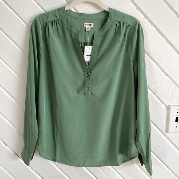 J.Crew Factory Petite Popover Placket Blouse in Gatlin Green Petite Small PS NWT - Picture 5 of 9